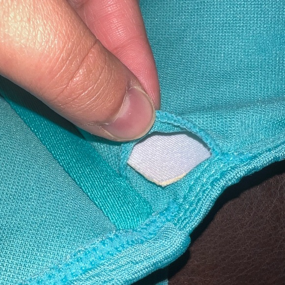NWOT Women’s Teal Bikini Top - Picture 5 of 9